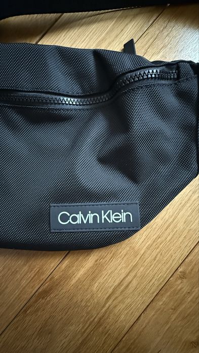 Чисто нова мъжка чанта Calvin Klein