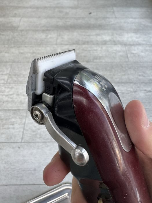 Wahl magic clip