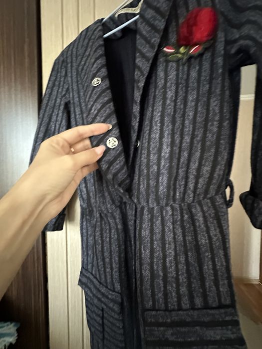 Рубашки и платья