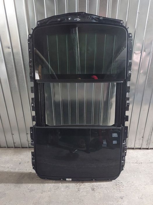 Plafon panoramic BMW F11 Cod 8038192