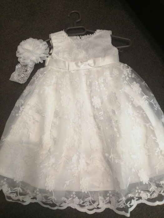 Детски рокли официални