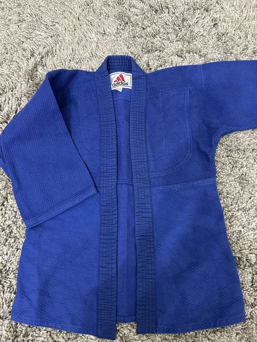 Продаю кимоно синий