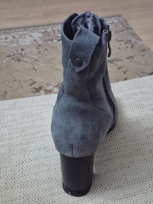 Ботинки зимние женские