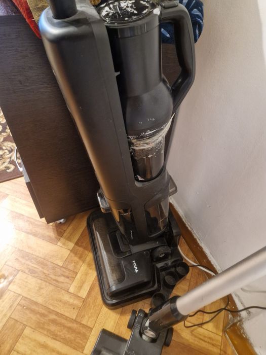 Продам пылесос  на запчасти