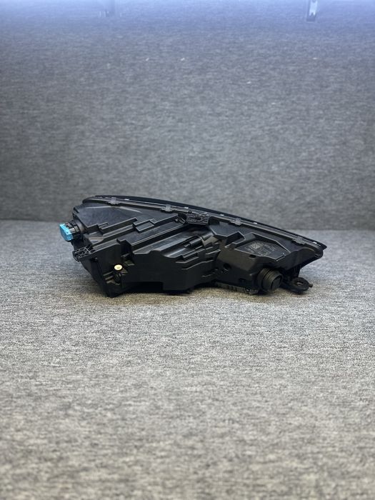 Far stanga Audi A4 Rs4 Matrix led shadowline