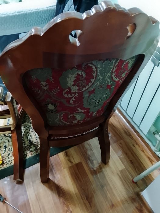 Стулья бу в хорошем состоянии