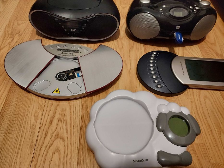 Lot de obiecte functionale si partial functionale la doar 150 lei