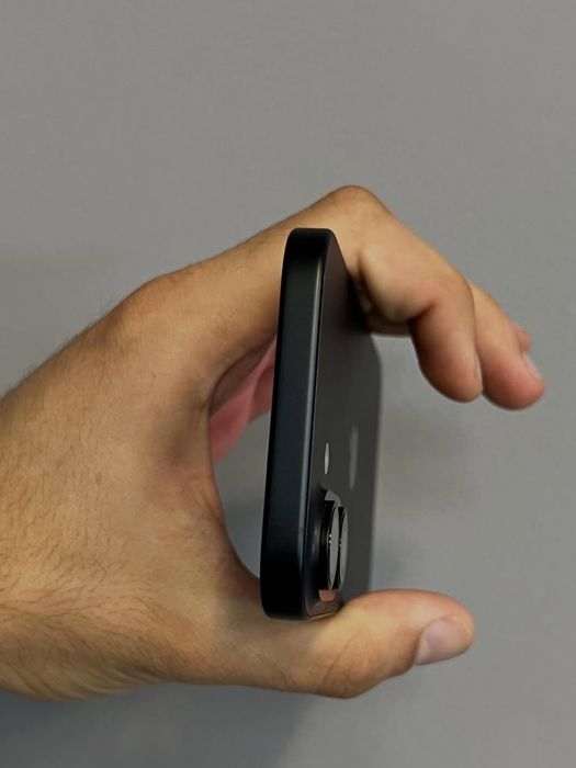 Продам iPhone 16, 256 ГБ
