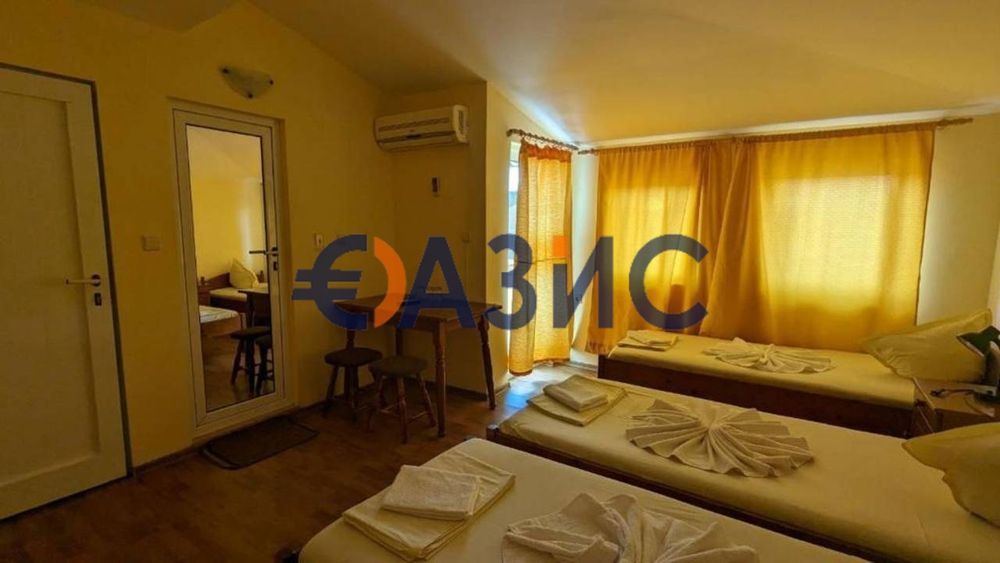 Спешно!!!Семеен хотел в гр. Приморско, 5 етажа, РЗП 780 м2, 26613082