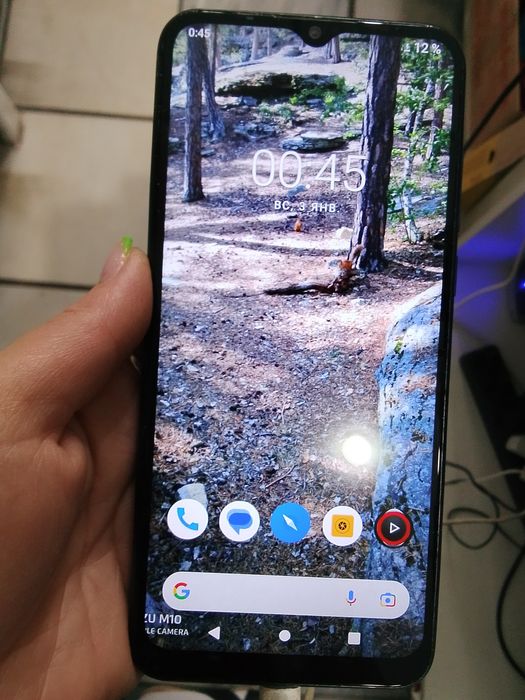 Продам телефон Мейзи