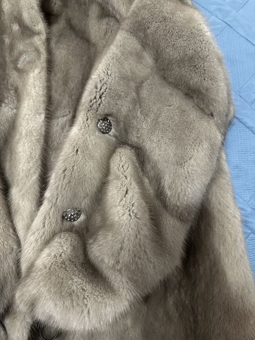 Продам шубу в идеальном состояний
