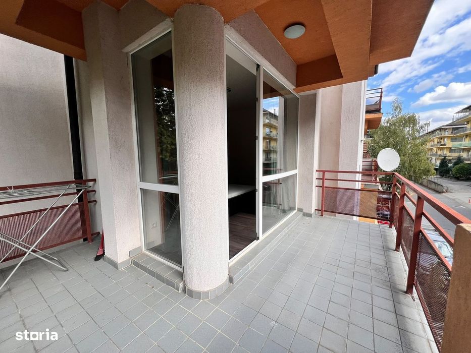 De vânzare apartament 3 camere Bună Ziua.