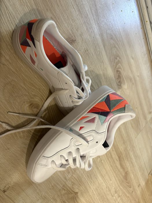 Дамски маратонки, 36 номер