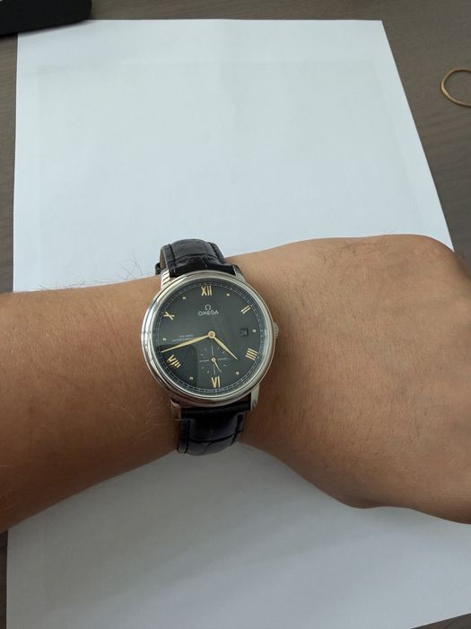 Часовник Omega Master