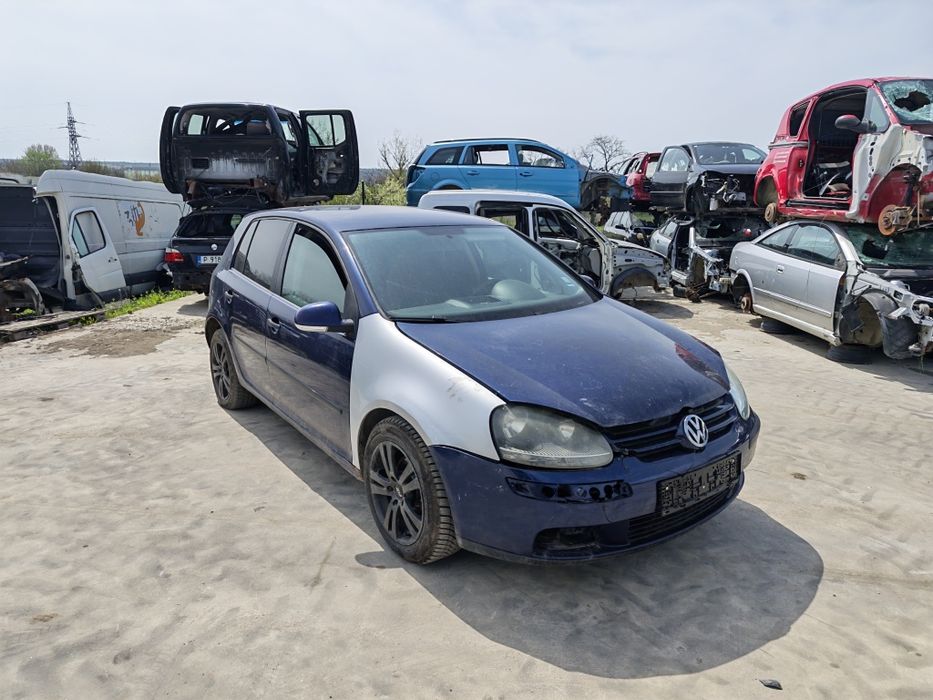 Volkswagen Golf 5 1.9 TDI 105к. На части