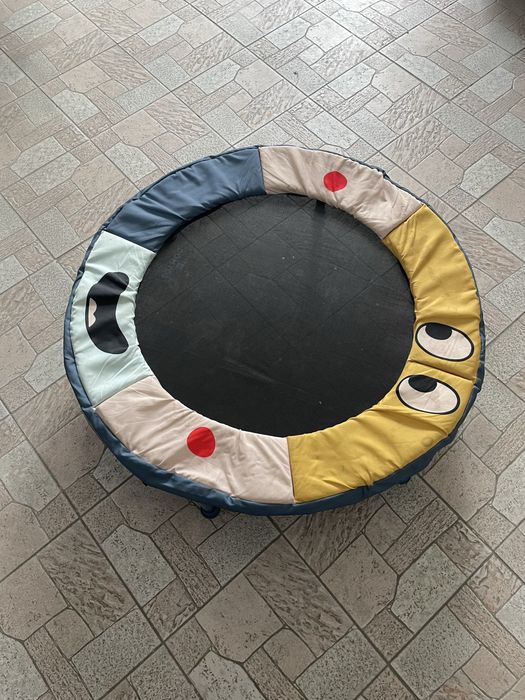 Cort copii teepee + trambulina podea Decathlon