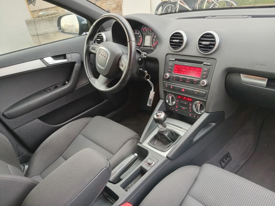 AUDI A3 Sportback 2012 — imagine 2