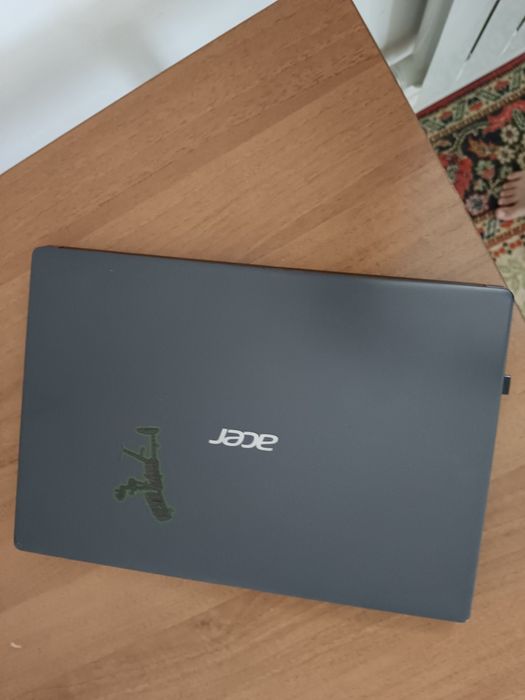Ноутбук Acer 180к торг