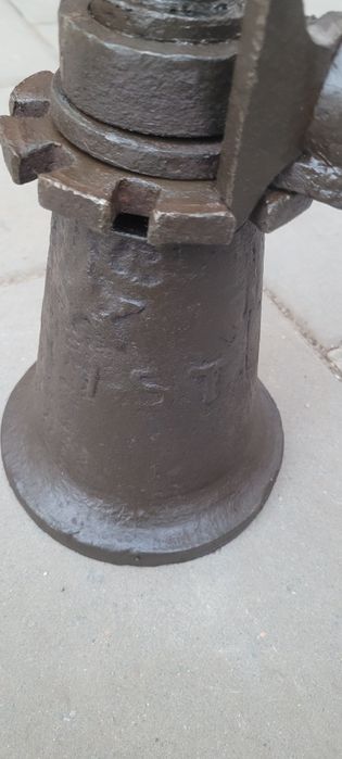 Винтовой  домкрат ссср