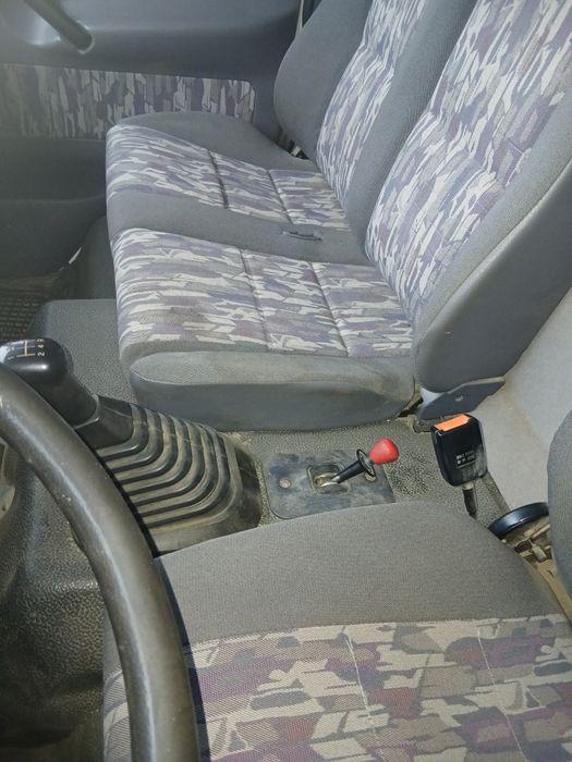 Nissan Atleon 140 basculabil