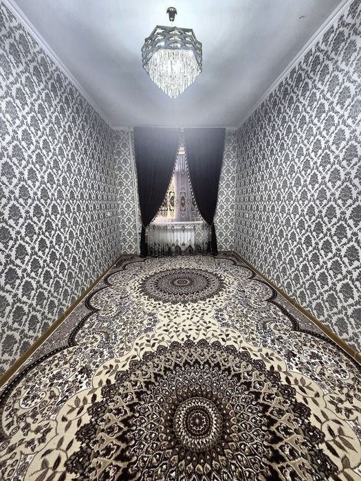 Beruniy va Tinchlik metro oldida, Akfa Medline