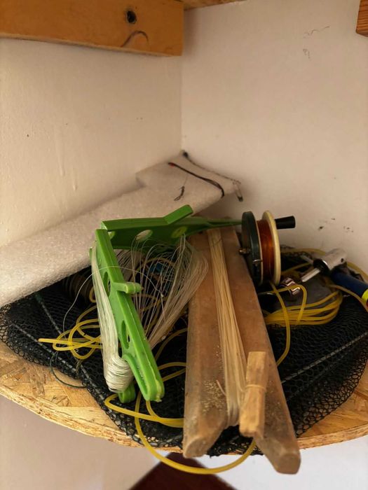 рыболовные принадлежности