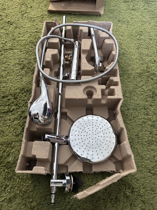 Vand Coloana de dus Grohe tempesta 210