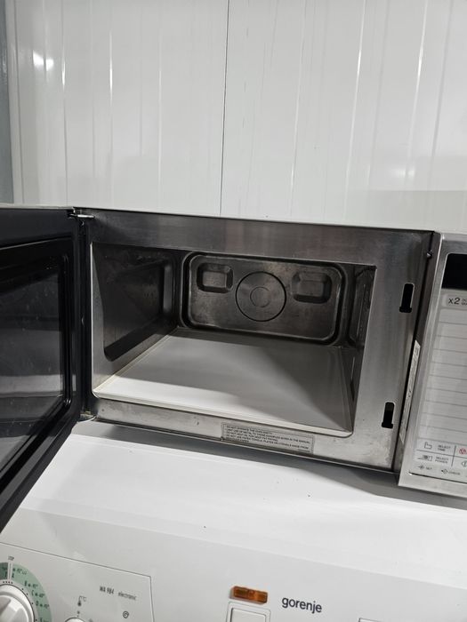 Професионални микровълново фурни