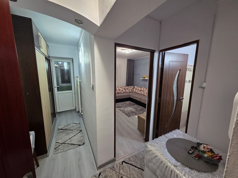 Inchiriez Garsoniera in Regim Hotelier