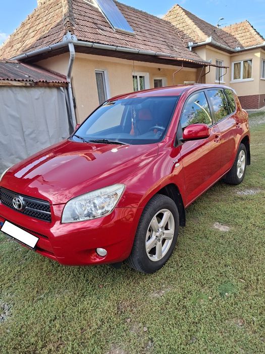 Vând Toyota rav 4 an 2010