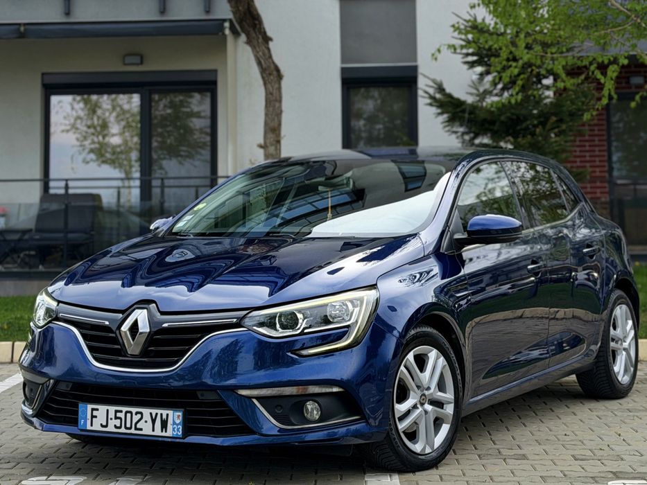RENAULT Megane