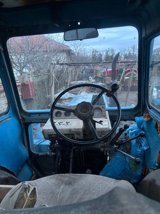 Трактор / МТЗ - 80