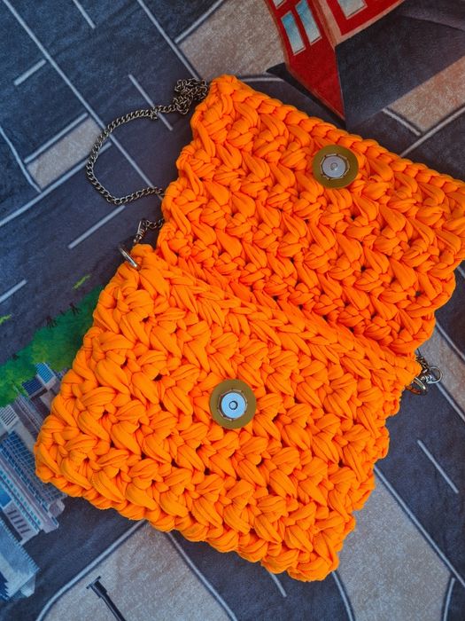 Ръчно изработени плетени чанти