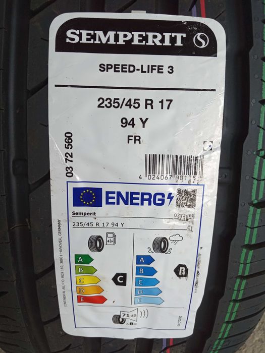 2 Нови летни гуми 235/45R17 Semperit Speed-Life 3 FR 94Y DOT2025