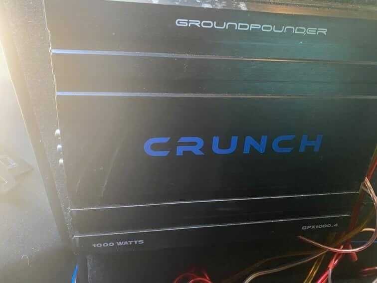 Tun de bass si statie auto GRUNCH 1000W