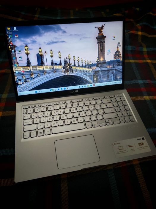 Ноудбук Asus Bibobook