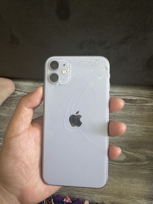 Iphone 11 128 гиг работает