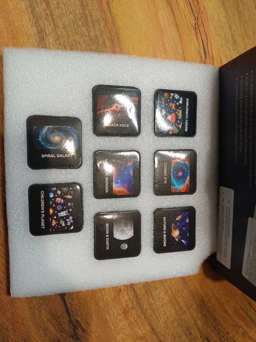 НОВ галактически проектор MERTTURM, Планетен проектор с лазарен ефект