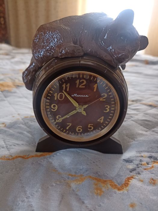 Продам часы СССР