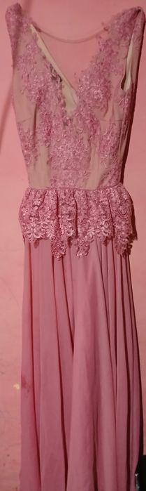 Rochiță cu dantela