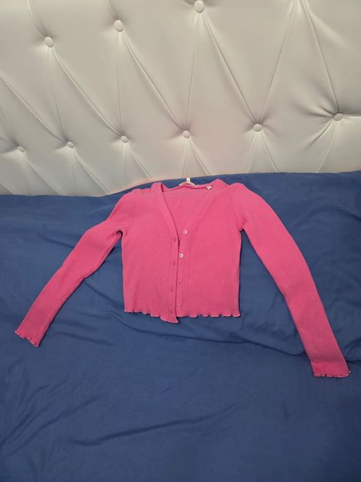Продам розовую кофту