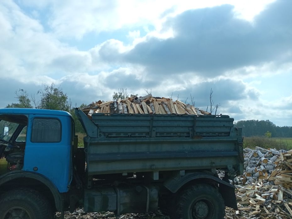 Продам дрова колотые ишвырок доставка имеется
