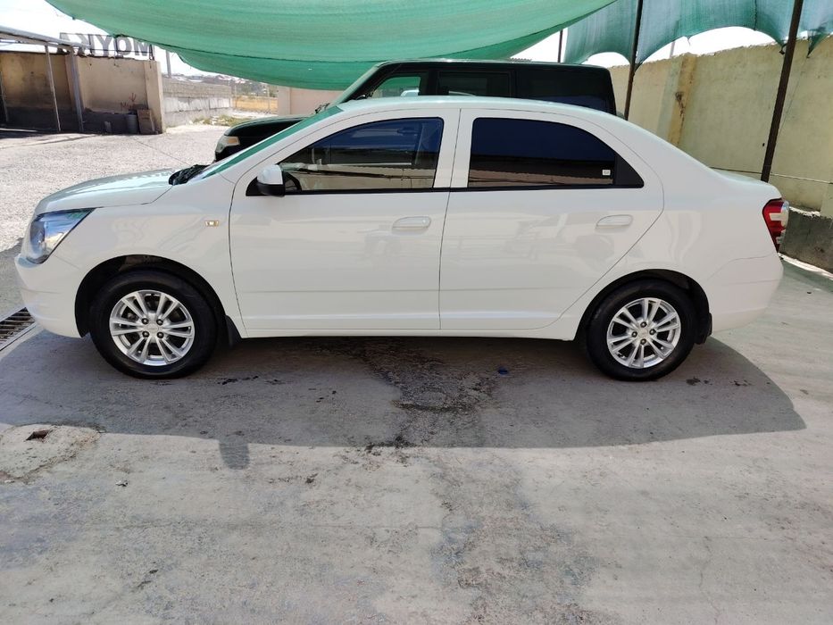 Kobalt 2023-yil sotiladi. 59.000 km probeg. Kraska toza