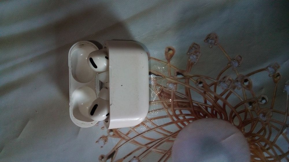 Airpods Pro наушники