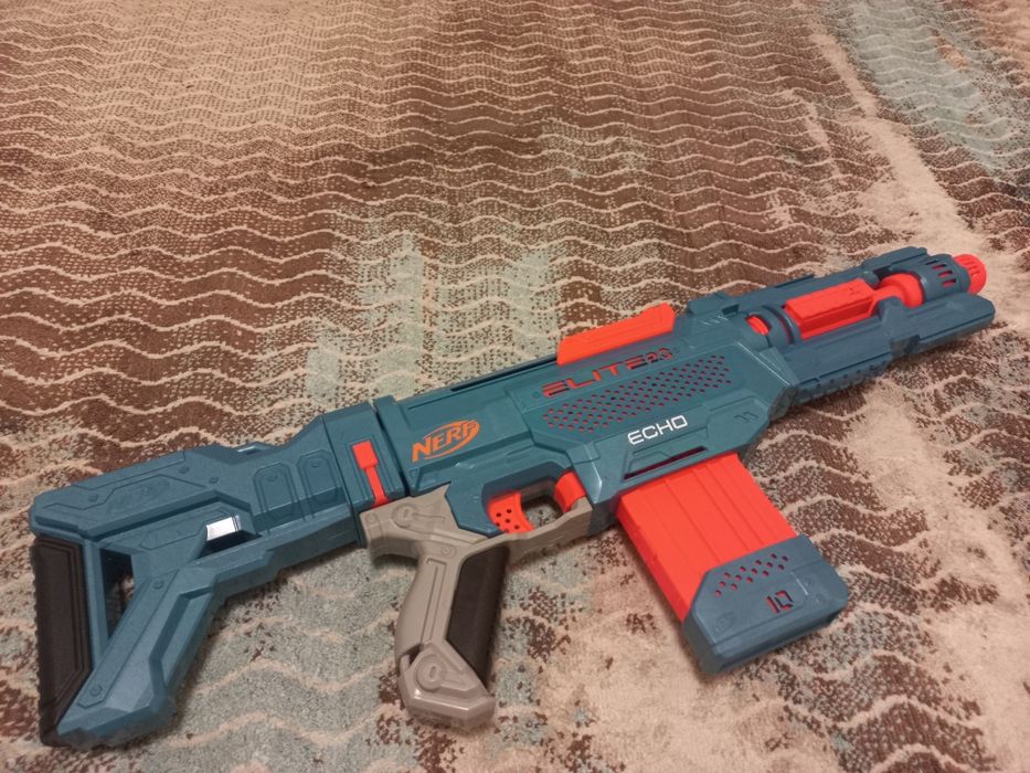 Продаётся Nerf Elite 2.0 echo CS-10