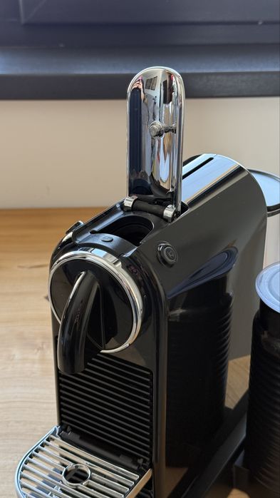 Aparat cafea Nespresso CitiZ&Milk