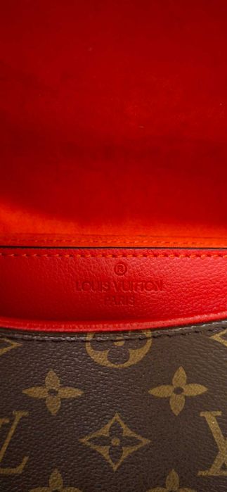 LOUIS VUITTON 'Monogram Canvas Saint Placide Cerise' В Червено