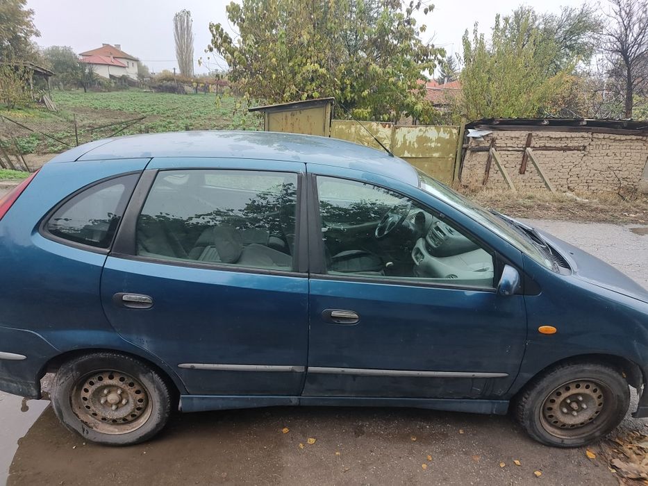 Nissan Almera tino /Нисан Алмера Тино 2.2 di 114 kc на части