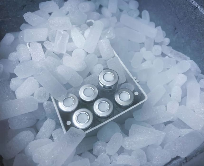 IC 110E Струйната обработка със сух лед