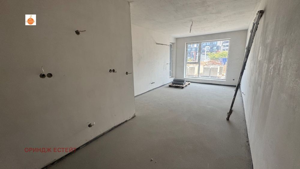 Продава се Двустаен апартамент в София, Студентски град - 112 кв.м за 1420 €/кв.м - Снимка #2